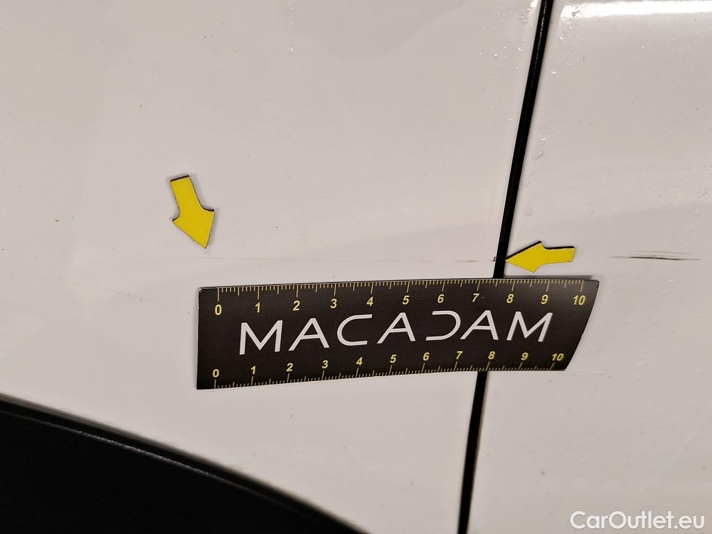  Citroen  C4 Cactus  Feel Nav Société 1.5 BlueHDi 100CV BVM6 E6dT #29