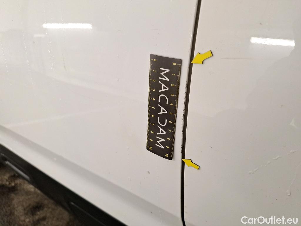  Citroen  C4 Cactus  Feel Nav Société 1.5 BlueHDi 100CV BVM6 E6dT #33
