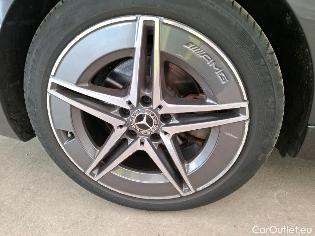  Mercedes  C-Klasse MERCEDES-BENZ Classe C Berline / 2021 / 4P / Berline C 200 d AMG Line #2