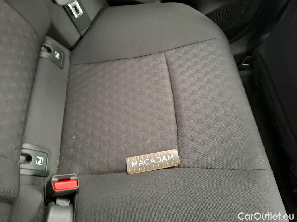  Toyota  Yaris TOYOTA  Hybride / 2019 / 5P / Berline Hybride 116h Design #27