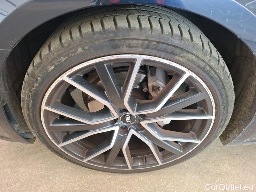  Audi  A7 Sportback AUDI  / 2017 / 5P / Berline 40 TDI quattro S tronic 7 Avus #44