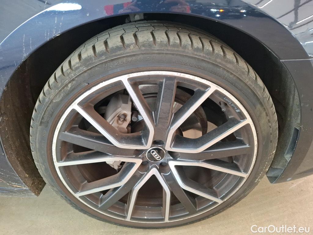  Audi  A7 Sportback AUDI  / 2017 / 5P / Berline 40 TDI quattro S tronic 7 Avus #41
