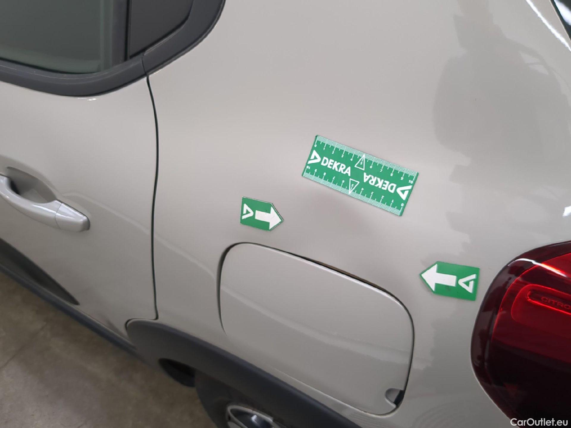  Citroen  C3  Feel Pack 1.2 PureTech 80CV BVM5 E6d #27