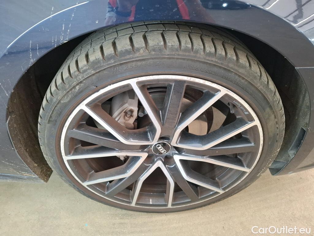  Audi  A7 Sportback AUDI  / 2017 / 5P / Berline 40 TDI quattro S tronic 7 Avus #40