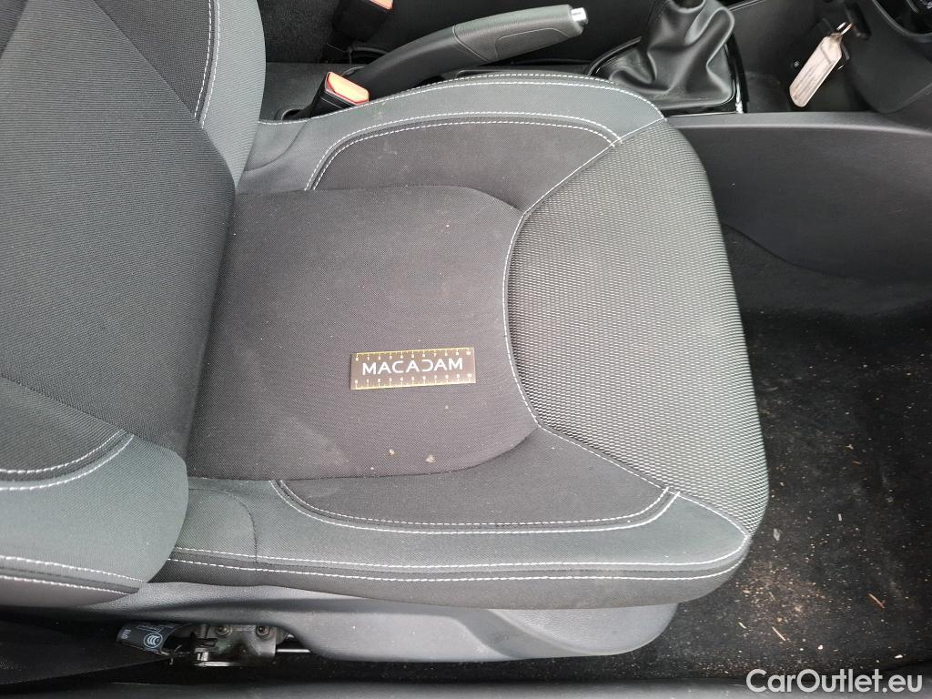  Renault  Clio RENAULT  5p Berline Business TCe 90  18 #1