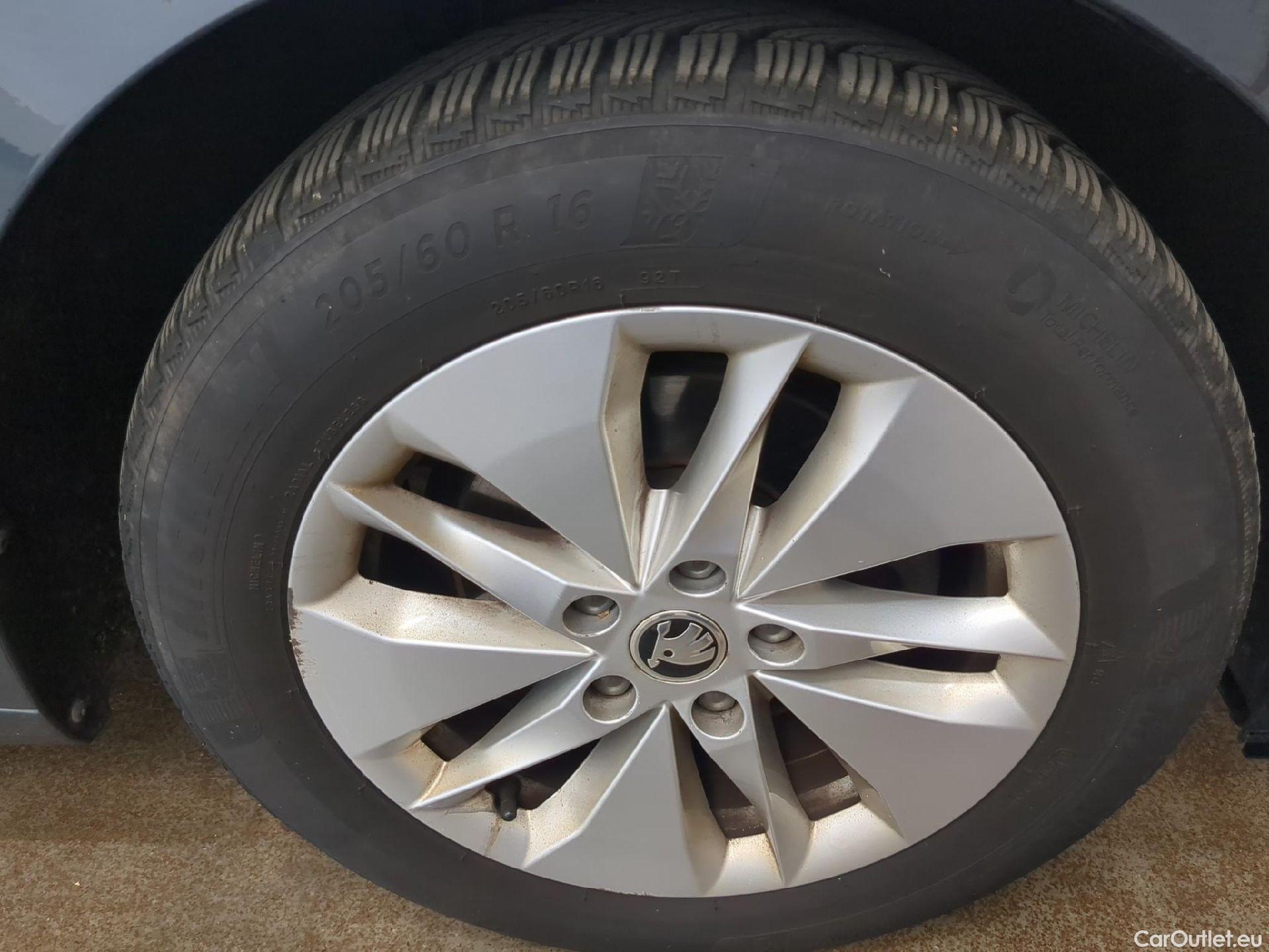  Skoda  Octavia  Lim. Business 2.0 TDI 150CV BVA7 E6d #10