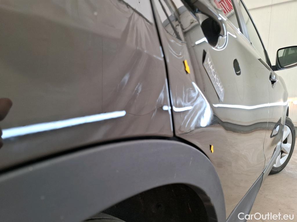 Nissan  Qashqai NISSAN  / 2017 / 5P / Crossover 1.5 DCI 115 Business Edition #2