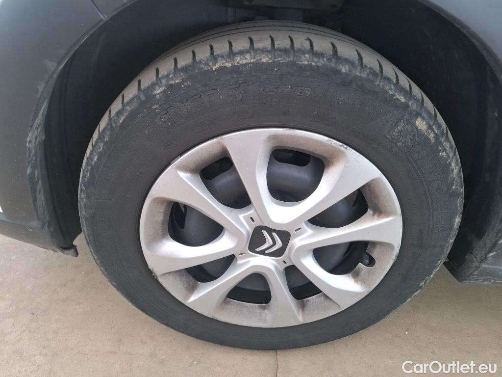  Citroen  C3  Société Feel Nav 1.2 PureTech 80CV BVM5 E6d #31