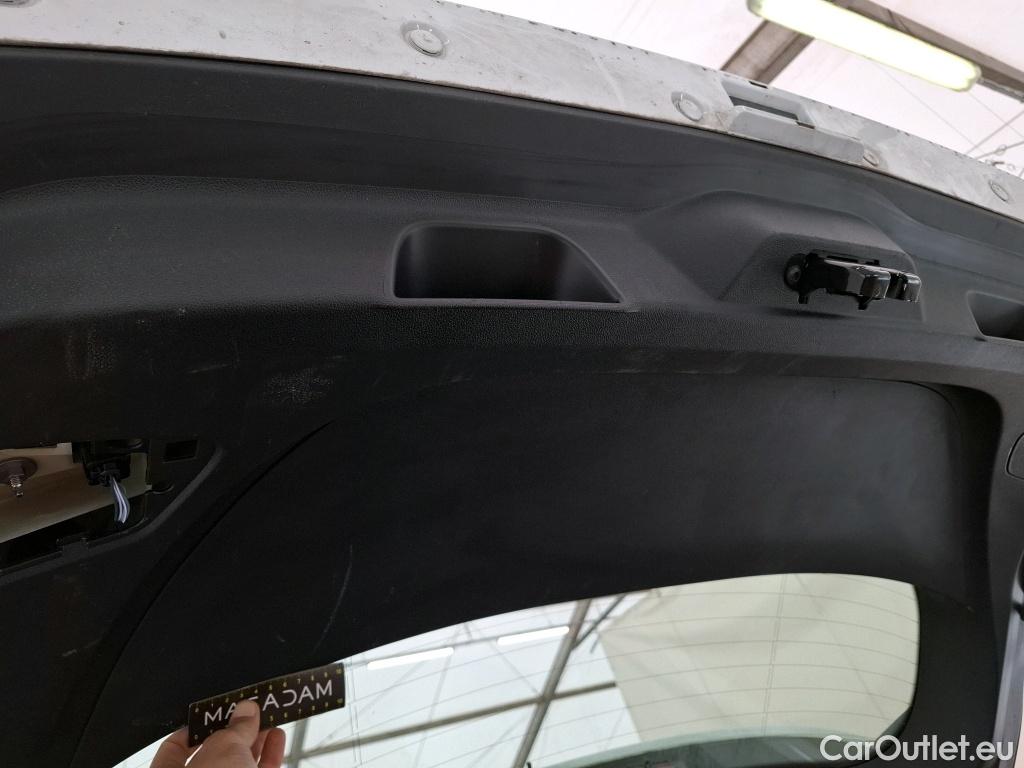  Renault  Megane  IV Berline 5pt. Société Air Nav 1.5 dCi 90CV BVM6 E6 #18