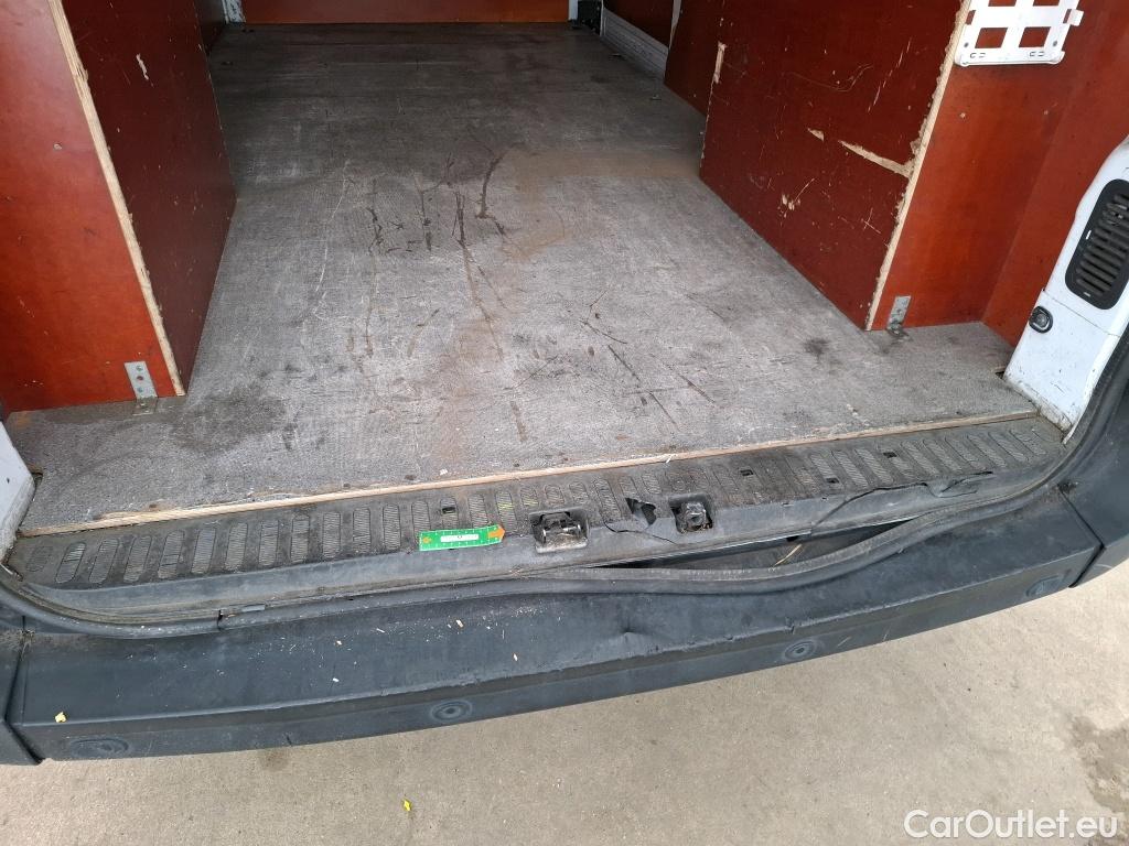  Renault  Master  Fourgon L3H2 3 5 Grand Confort dCi 135CV BVM6 E6dT #23