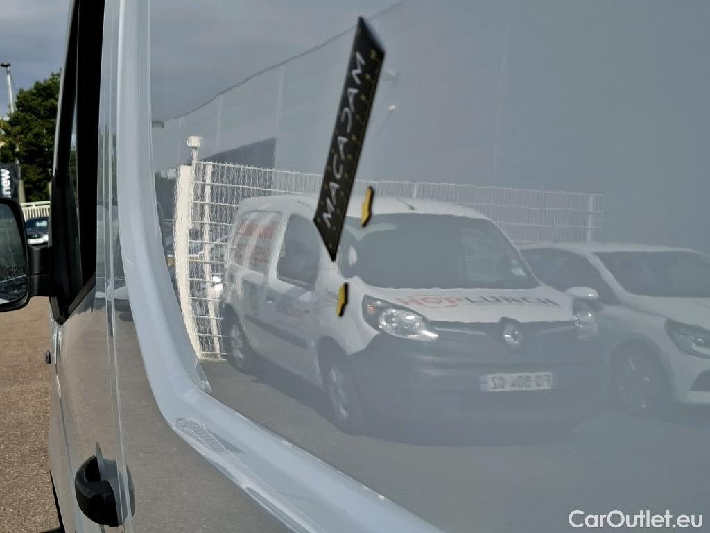  Renault  Trafic RENAULT  / 2014 / 4P / Fourgon tôlé FG GCF L2H1 1200 dCi 120 E6 #49