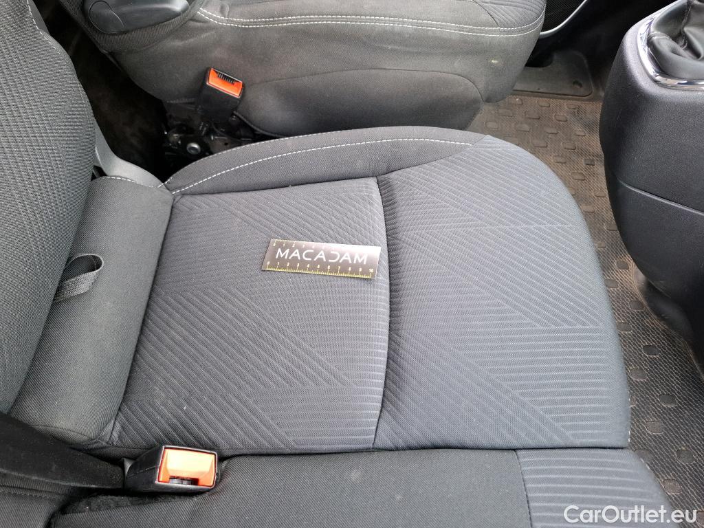  Renault  Trafic RENAULT  / 2014 / 4P / Fourgon tôlé FG GCF L2H1 1200 dCi 120 E6 #26