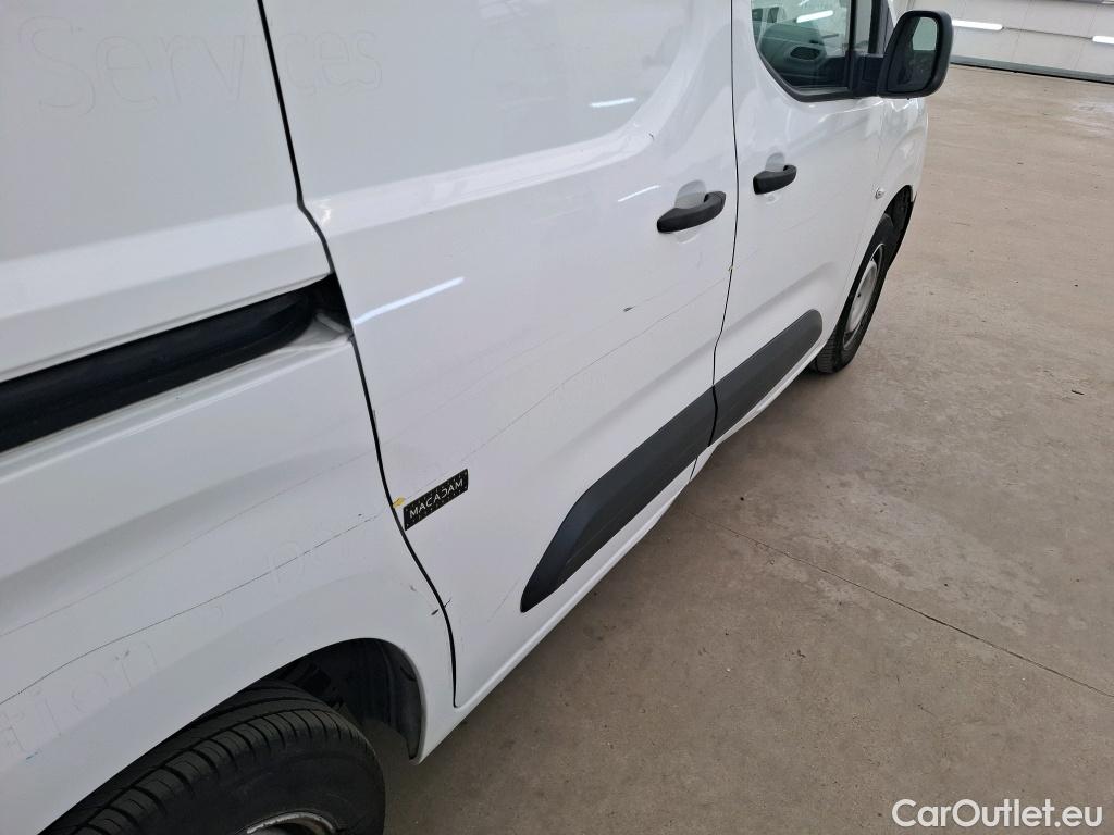 Citroen  Berlingo  Fourgon Club M 650 1.5 BlueHDi 75CV BVM5 E6dT #21