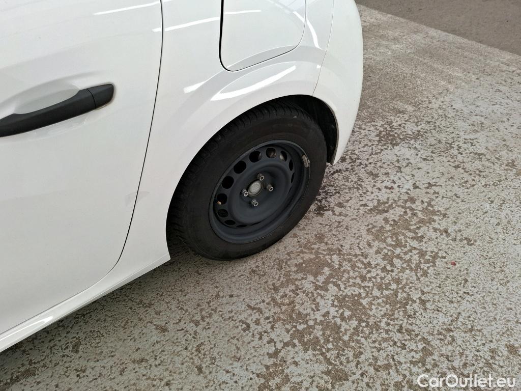  Peugeot  208  Premium 1.5 HDi 100CV BVM6 E6d #11