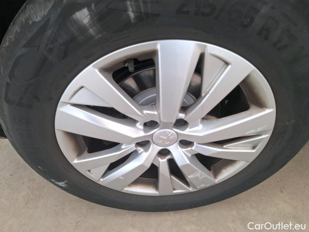  Peugeot  5008  Active Business 1.5 HDi 130CV BVA8 E6dT #63