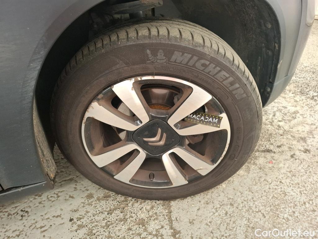  Citroen  C3  Aircross Shine Business 1.2 PureTech 130CV BVA6 E6d #17