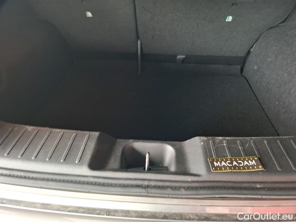 Nissan  Juke NISSAN  / 2019 / 5P / Crossover DIG-T 114 BVM6 Business Edition #20