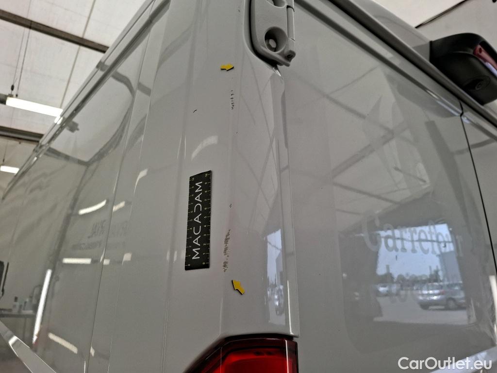  Fiat  Ducato FIAT   2014  4P  Fourgon tôlé 2 3 Multijet 120 3 0 C H1 Business #16