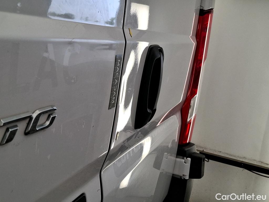  Fiat  Ducato FIAT   2014  4P  Fourgon tôlé 2 3 Multijet 120 3 0 C H1 Business #2