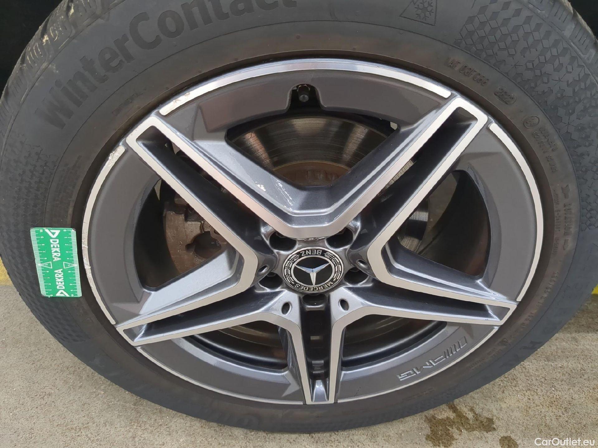  Mercedes  G-Klasee MERCEDES-BENZ GLC / 2019 / 5P / SUV 2.0 GLC 300 E AMG LINE 4MATIC #8