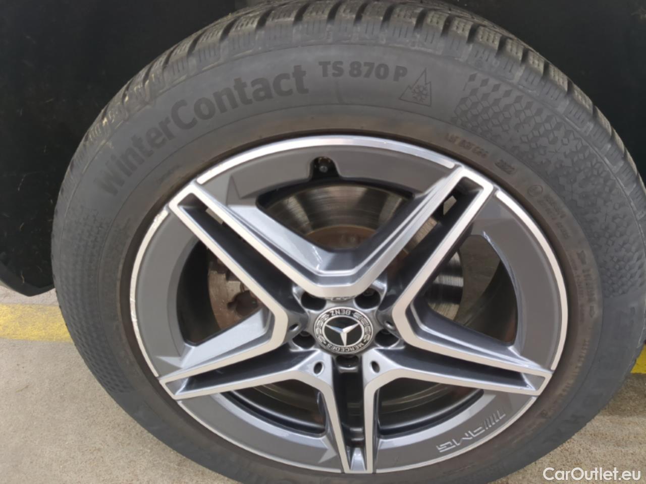  Mercedes  G-Klasee MERCEDES-BENZ GLC / 2019 / 5P / SUV 2.0 GLC 300 E AMG LINE 4MATIC #4