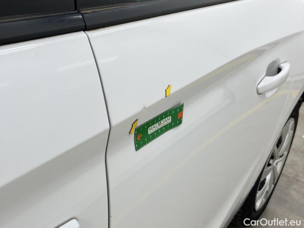  Opel  Corsa  F e Edition Business 50kWh BVA #9