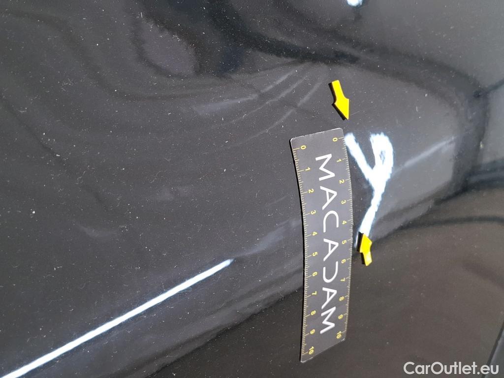 Renault  Clio RENAULT  / 2019 / 5P / Berline Business E-Tech hybride 140 -21N #27