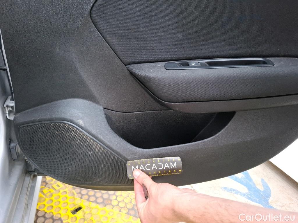  Renault  Megane  IV Berline 5pt. Business 1.5 dCi 115CV BVM6 E6dT #35