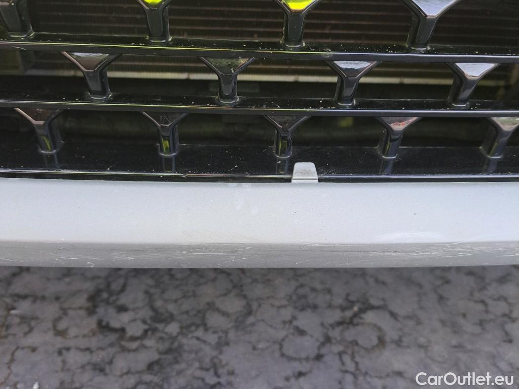 Land Rover  Discovery HYUNDAI Kona / 2020 / 5P / todoterreno 1.6 GDI HEV Maxx DCT #29