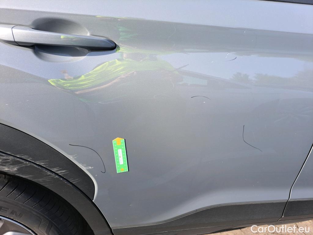  Land Rover  Discovery HYUNDAI Kona / 2020 / 5P / todoterreno 1.6 GDI HEV Maxx DCT #15