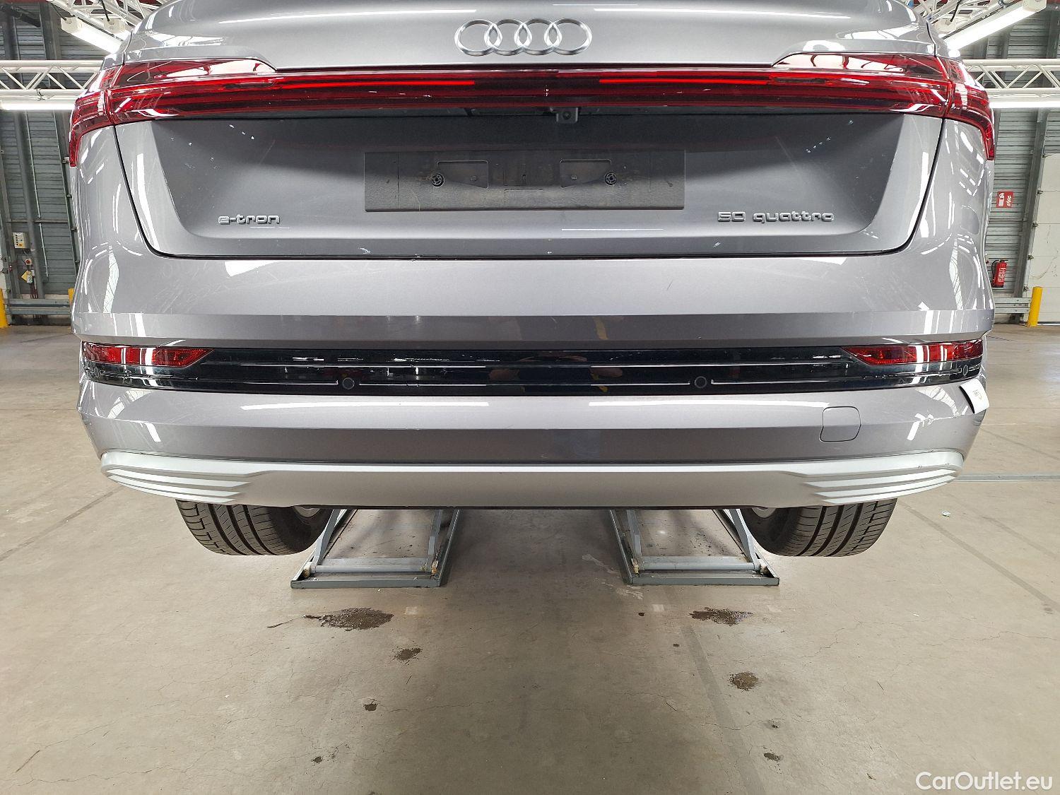  Audi  E-TRON Audi,  SB '19 BEV, Audi  Sportback 50 Quattro Advanced 5d #10