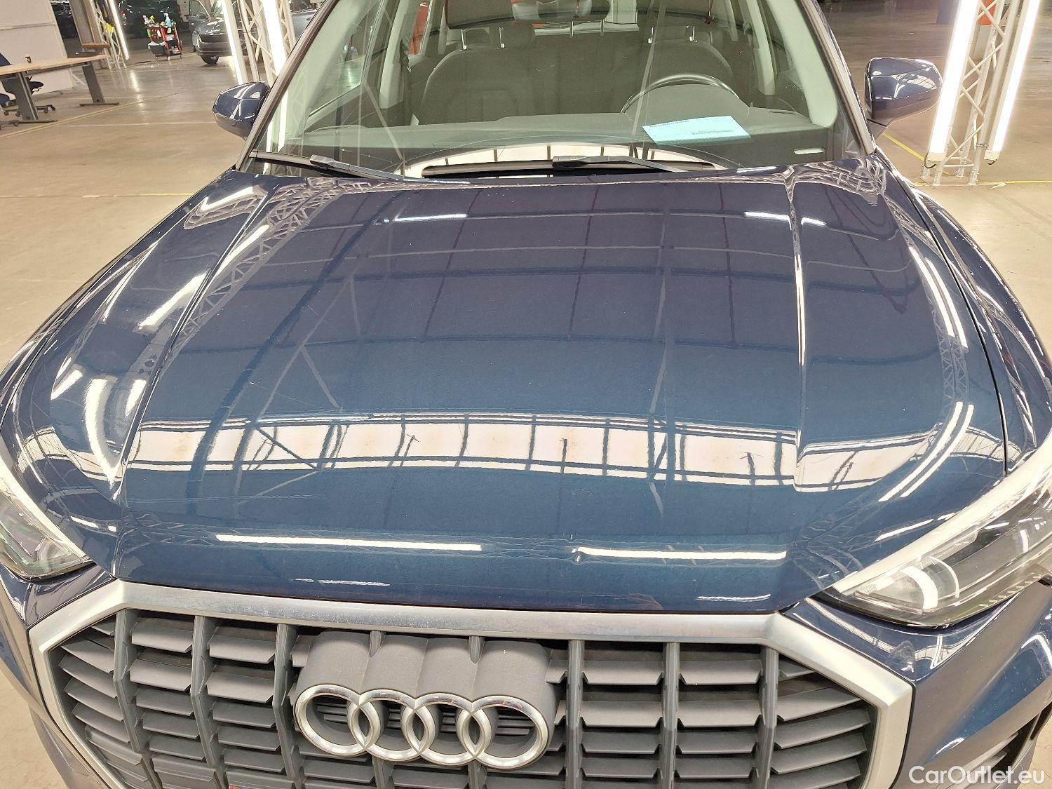  Audi  Q3 Audi,  '18, Audi  35 TDI S Tronic Business Edition 5d #11