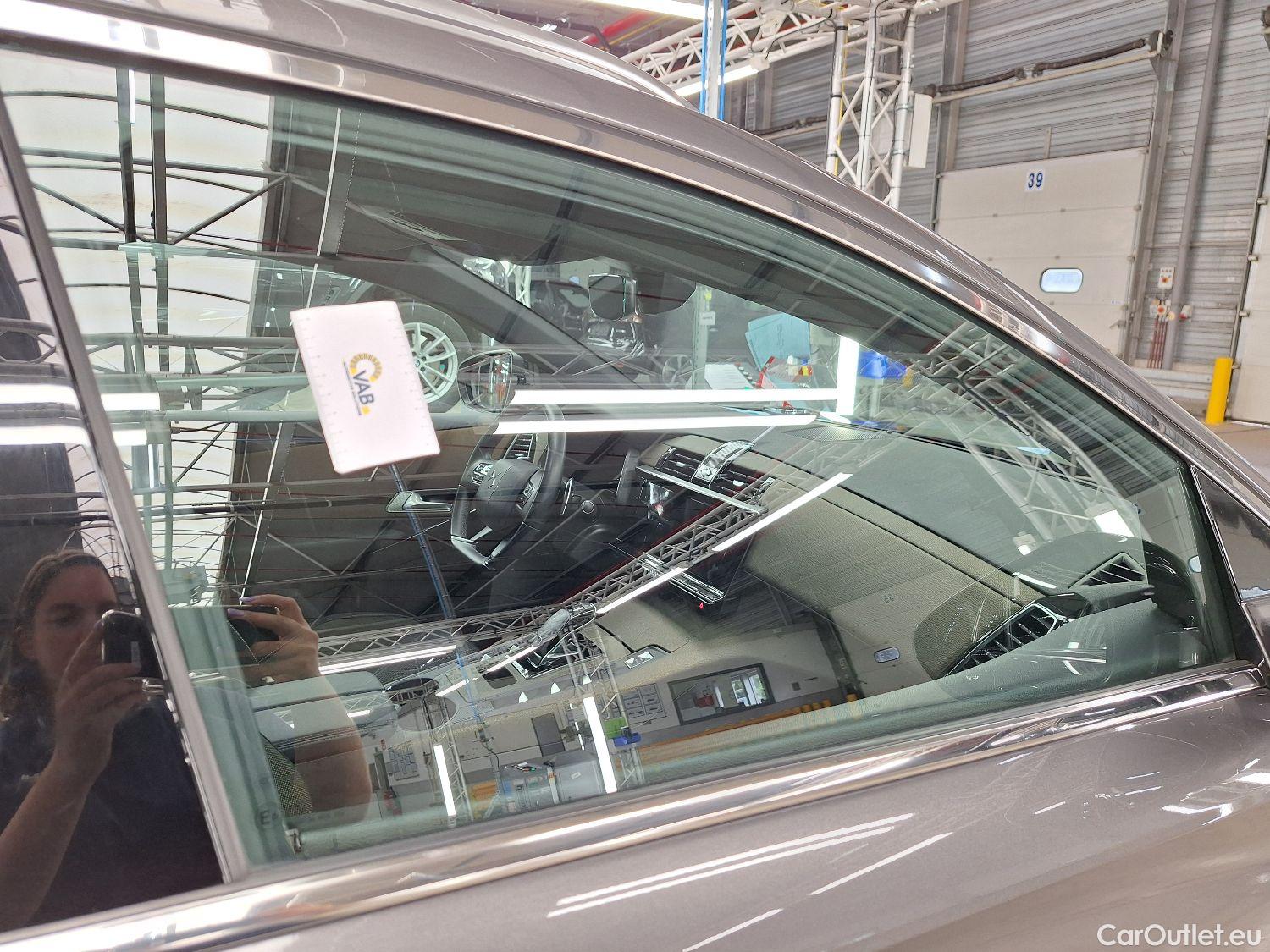  DS  DS7 DS,  CB '17, DS 7 Crossback 1.2 PureTech 130 Automatic So Chic  #17