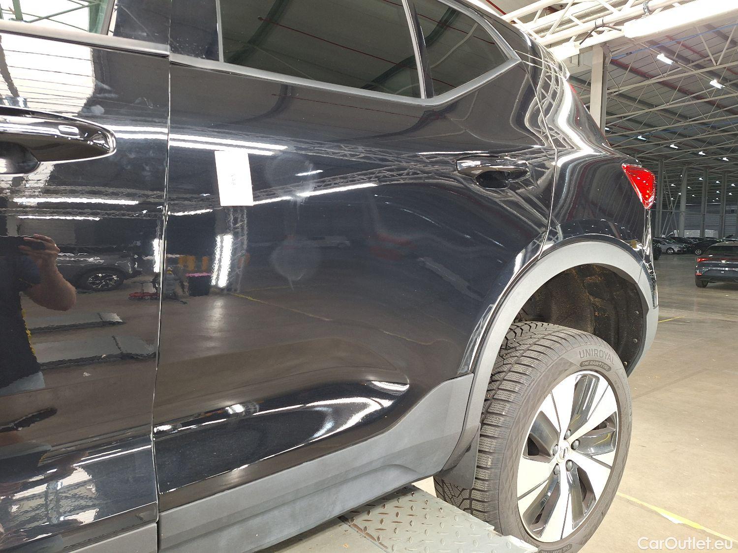  Volvo  XC 40 Volvo, XC40 '17, Volvo XC40 T3 Geartronic Momentum Pro 5d #14