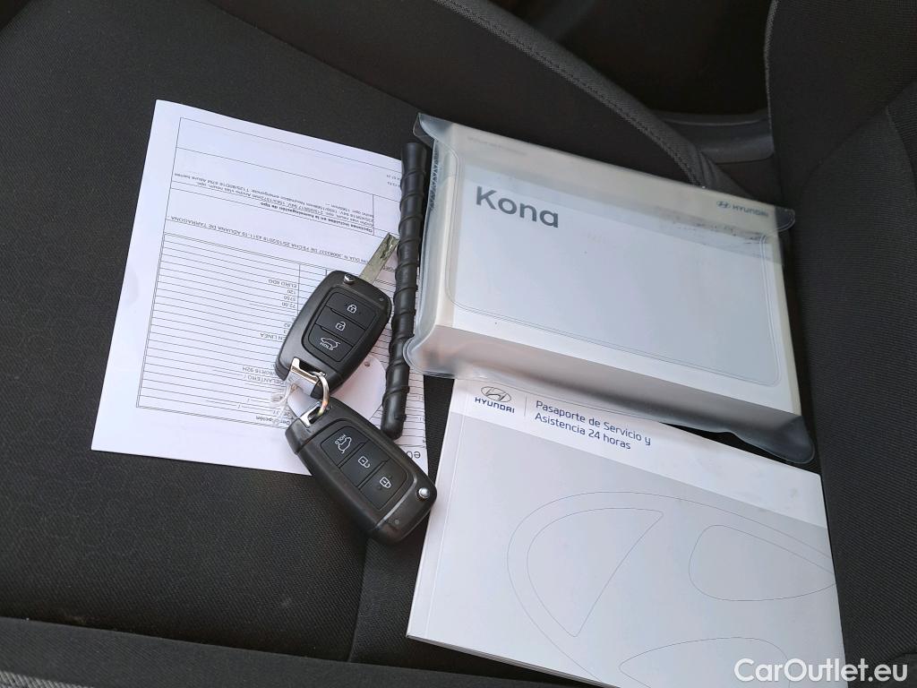  Hyundai  Konna HYUNDAI Kona / 2017 / 5P / todoterreno 1.0 TGDi Klass 4x2 #3