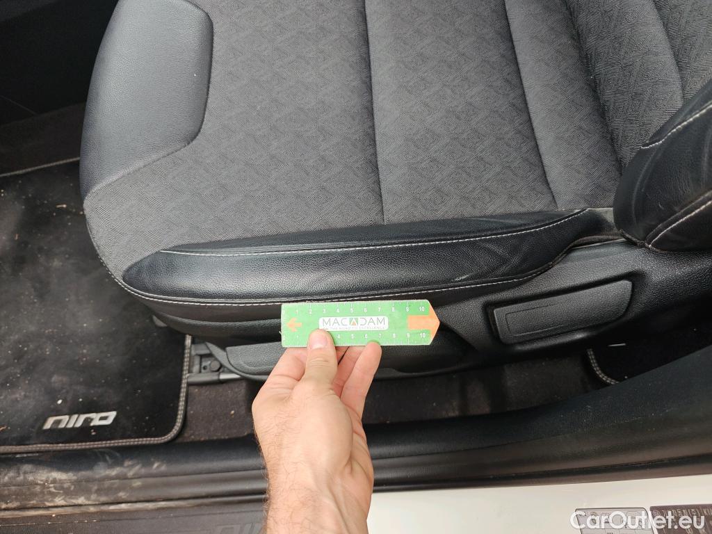  KIA  Niro  Drive 1.6 105CV AT6 E6d #6