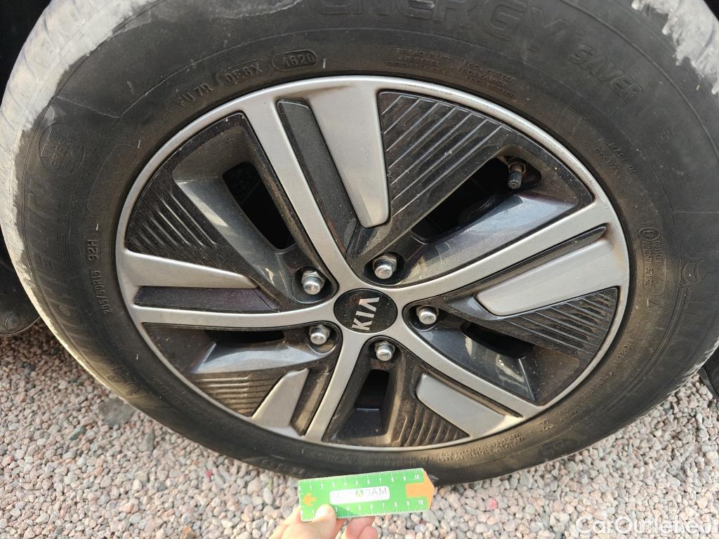  KIA  Niro  Drive 1.6 105CV AT6 E6d #8