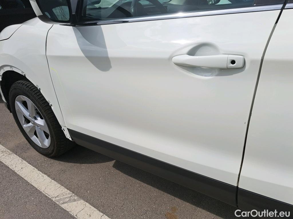  Nissan  Qashqai NISSAN  / 2017 / 5P / todoterreno DIG-T 103 kW (140 CV) E6D ACENTA (AC) #15