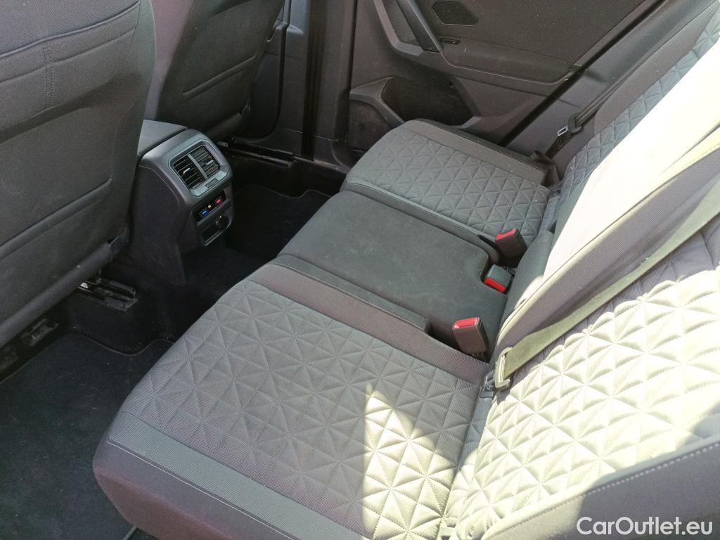  Volkswagen  Tiguan  Life 2.0 TDI 150CV AT7 E6d #14