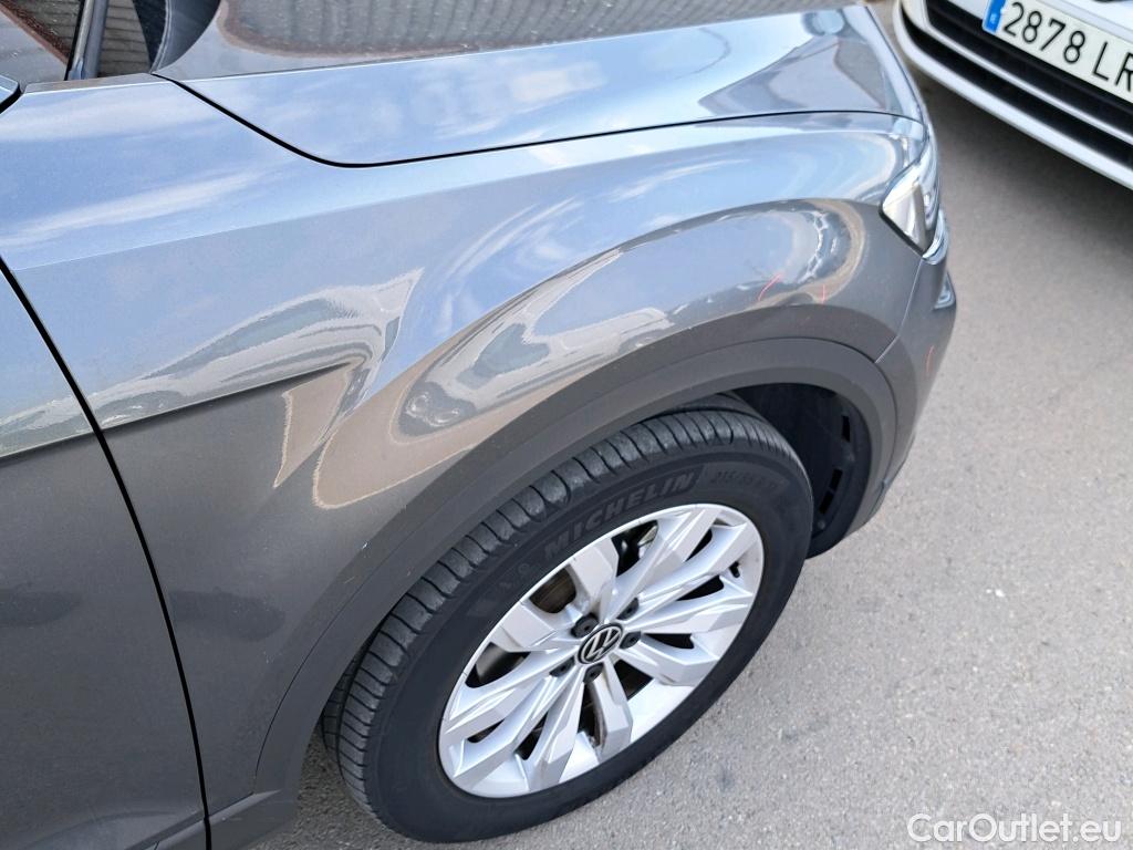 Volkswagen  T-ROC  Advance 2.0 TDI 115CV MT6 E6d #1
