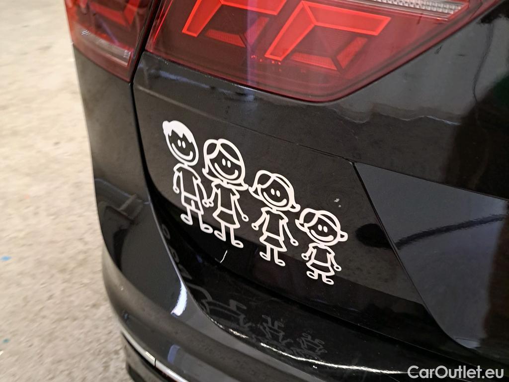  Volkswagen  Tiguan  R-Line 2.0 TDI 150CV AT7 E6d #17