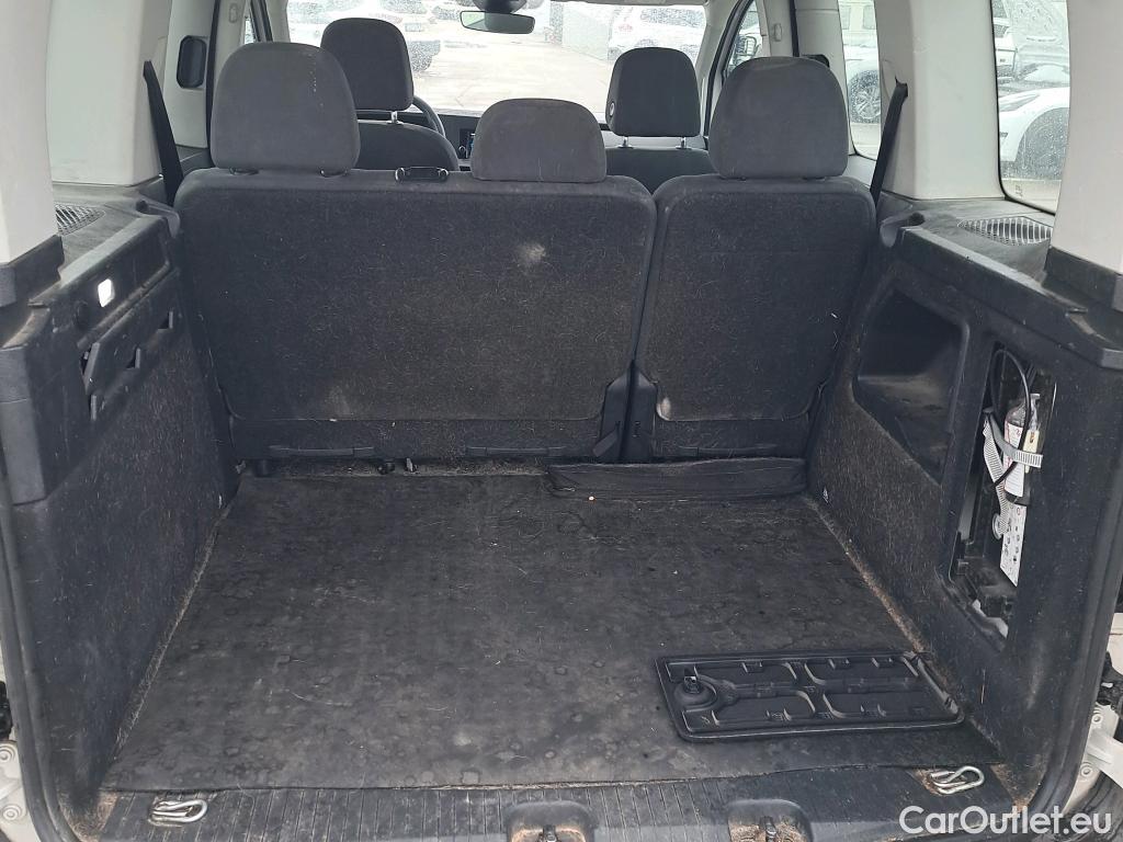  Land Rover  Discovery VOLKSWAGEN Cadyy Kombi 2.0 TDI 75kW (102CV) (CX) #3