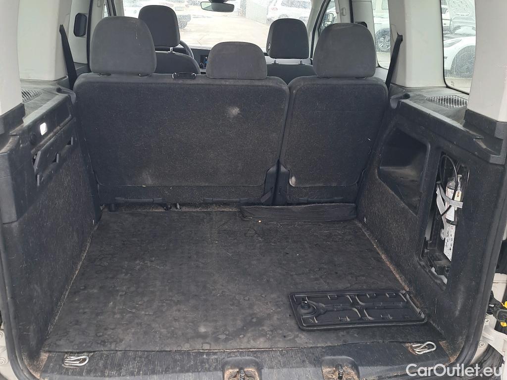  Land Rover  Discovery VOLKSWAGEN Cadyy Kombi 2.0 TDI 75kW (102CV) (CX) #4