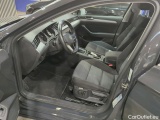  Volkswagen  Passat VARIANT 2.0 TDI SCR DSG  34 #9