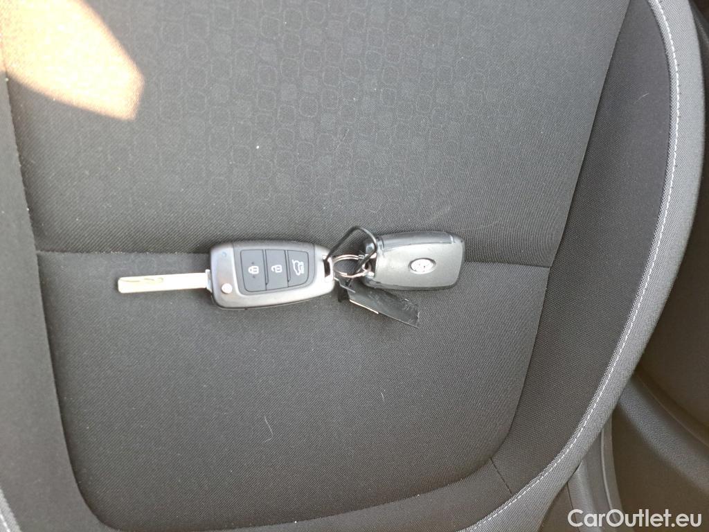  Hyundai  Konna HYUNDAI Kona / 2017 / 5P / todoterreno 1.6 GDI HEV Klass DT #5