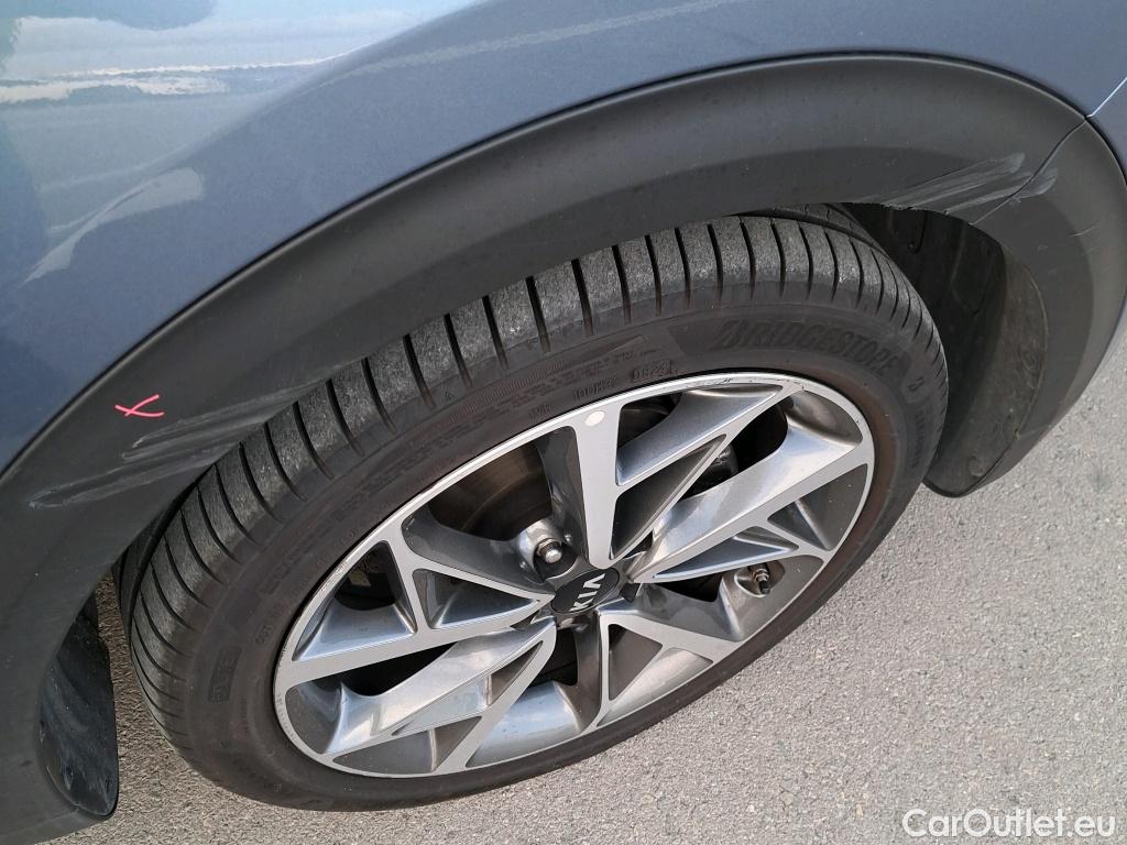  KIA  Niro  Emotion 1.6 105CV AT6 E6d #21