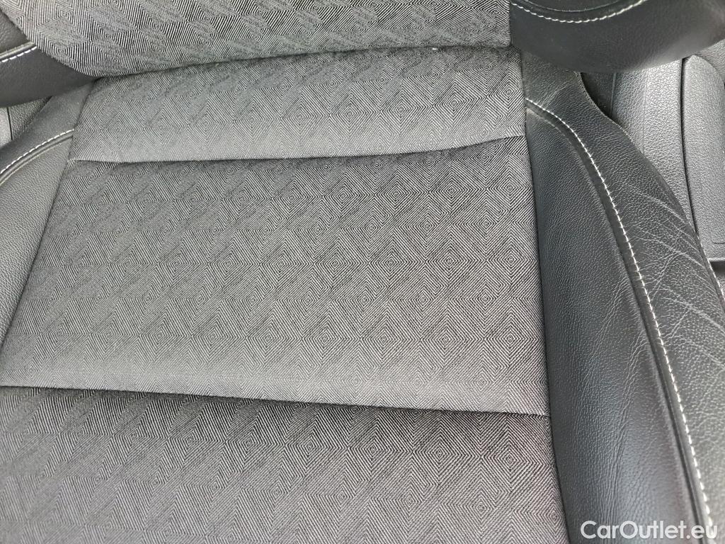  KIA  Niro KIA  / 2019 / 5P / crossover 1.6 GDi HEV 104kW (141CV) Drive #20