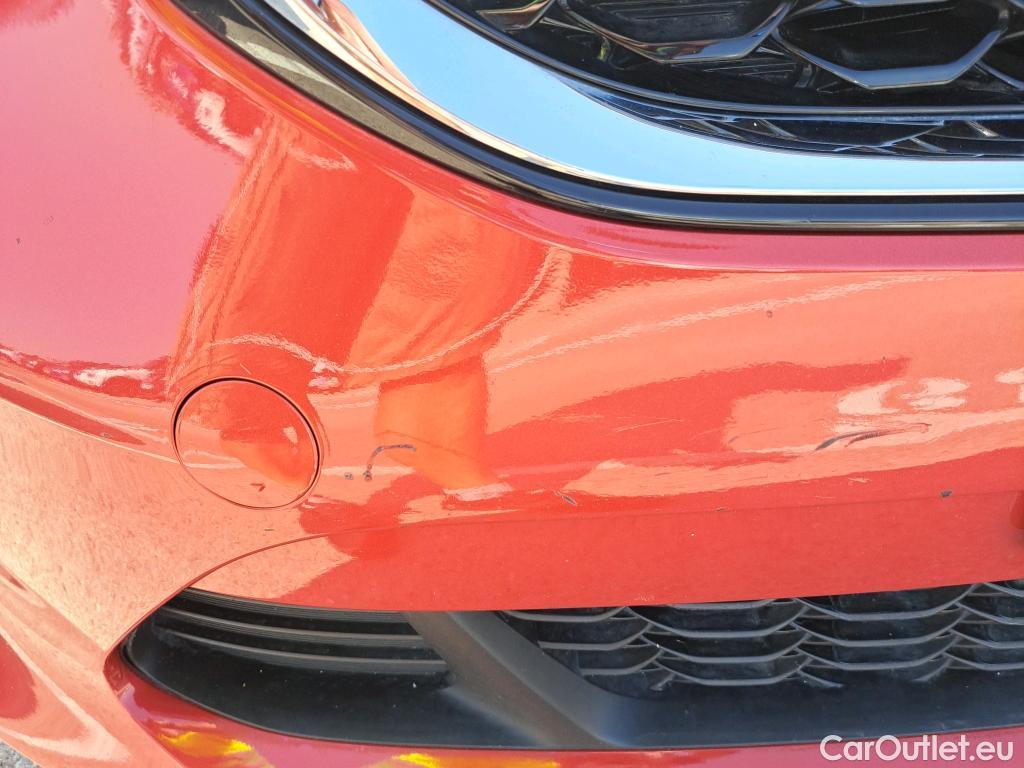  KIA  Cee'd KIA Ceed / 2018 / 5P / berlina con portón 1.0 T-GDi 74kW (100CV) Drive #24