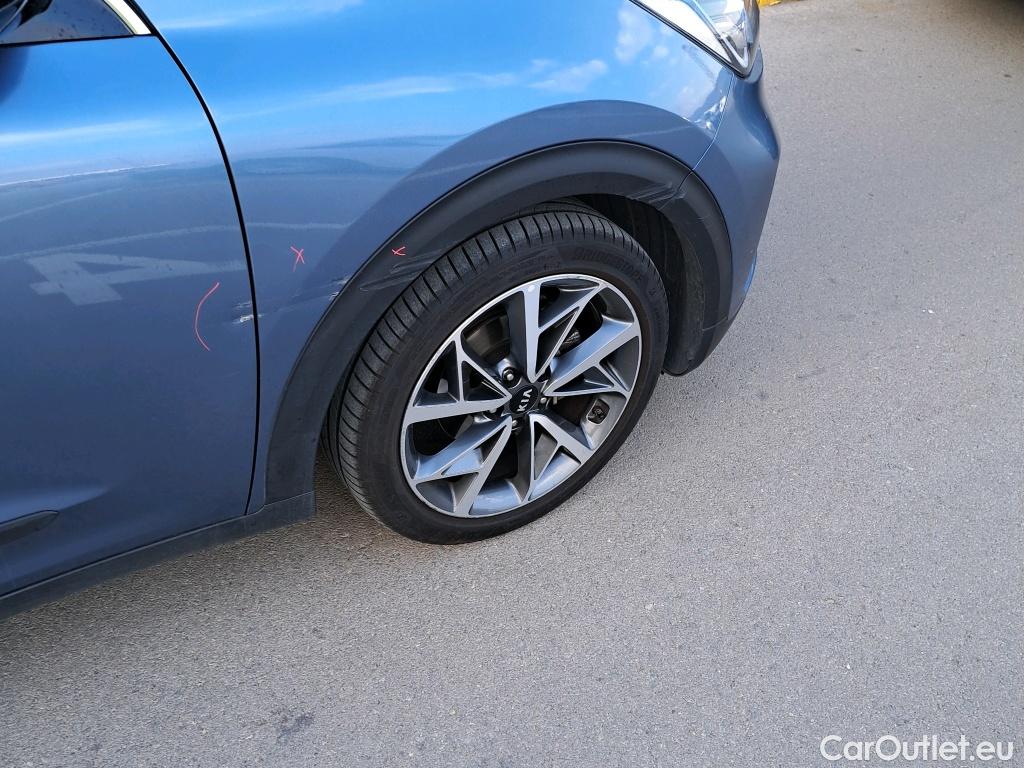  KIA  Niro  Emotion 1.6 105CV AT6 E6d #20