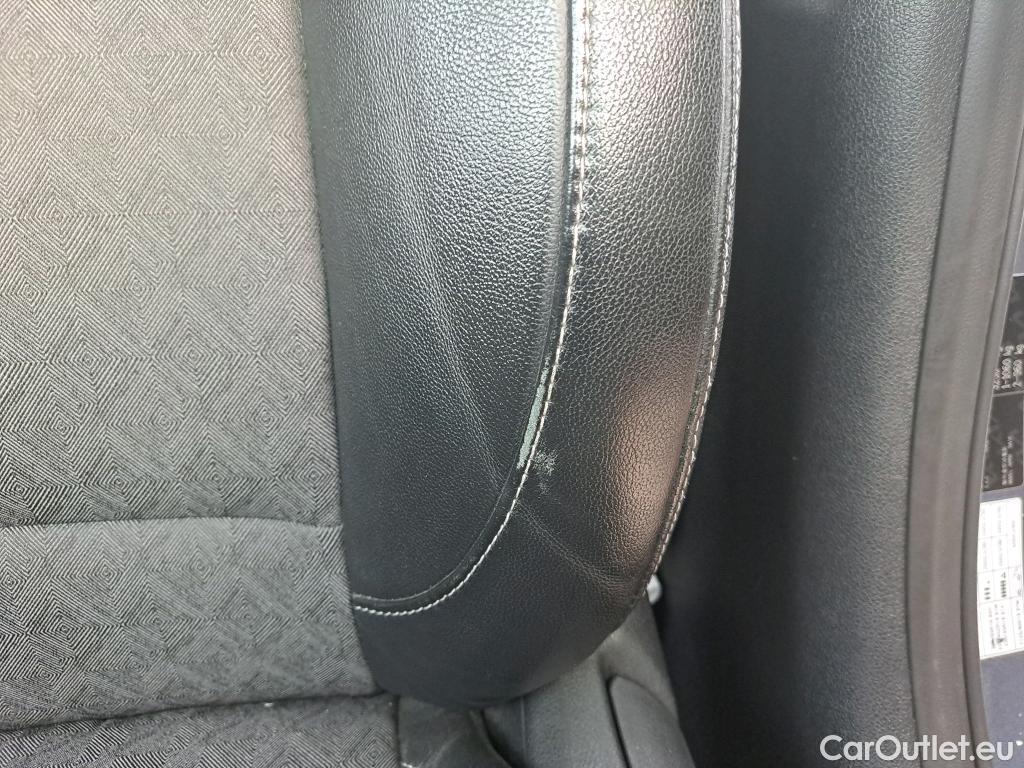  KIA  Niro KIA  / 2019 / 5P / crossover 1.6 GDi HEV 104kW (141CV) Drive #5
